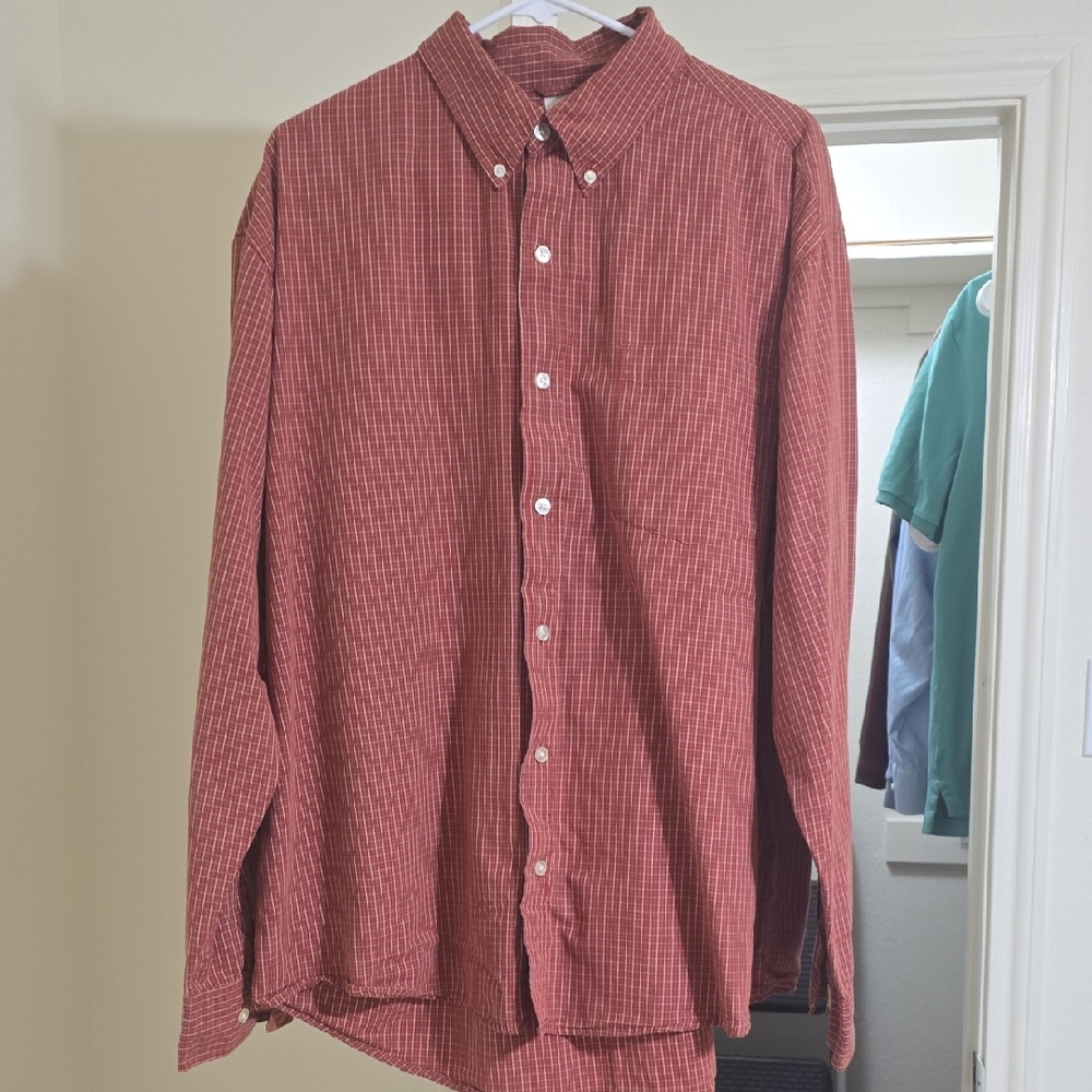 Old Navy Men's Red Plaid Button-Down Shirt